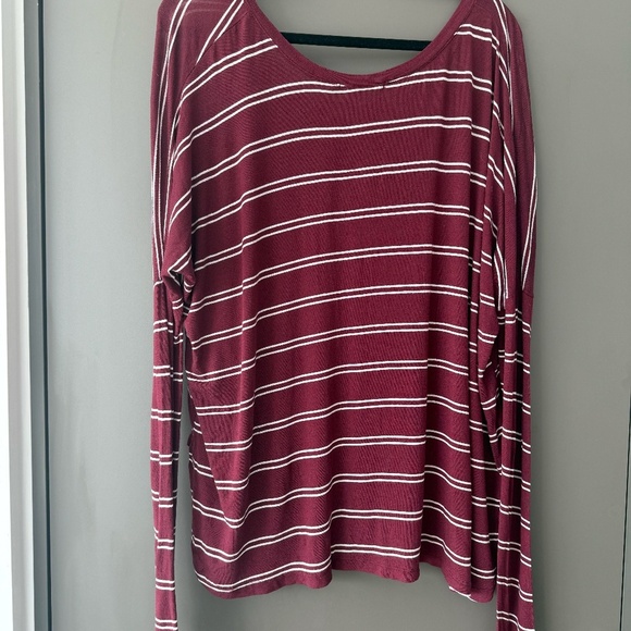 Brandy Melville Red and White Striped Long Sleeve Top - Picture 4 of 5